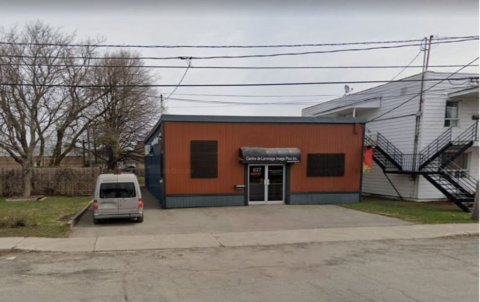 627 8e Av, Saint-Jérôme, QC à vendre - Photo principale – Image 1 sur 1