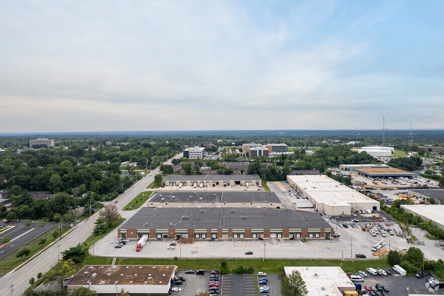 1131-1151 N Warson Rd, Saint Louis, MO à louer - Aérien – Image 3 sur 4