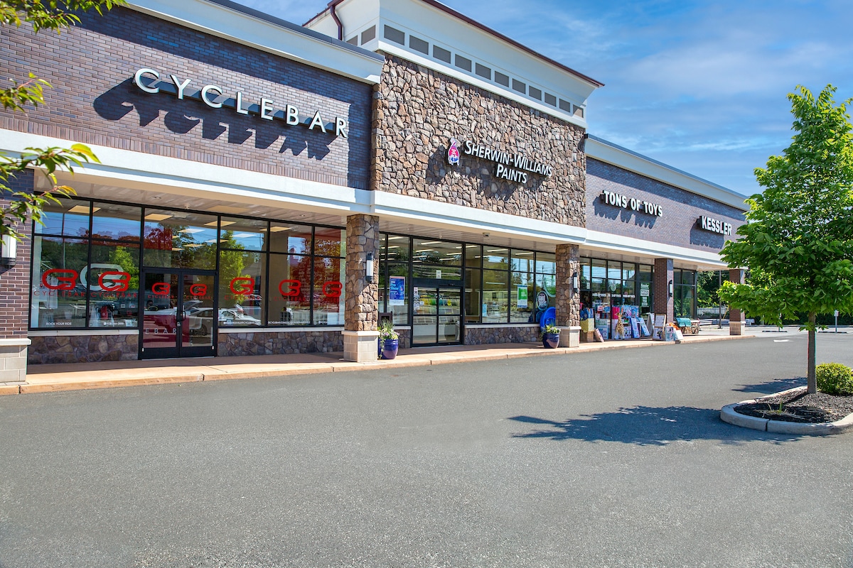 80 Morristown Rd, Bernardsville, NJ à louer Photo de l’immeuble– Image 1 sur 1