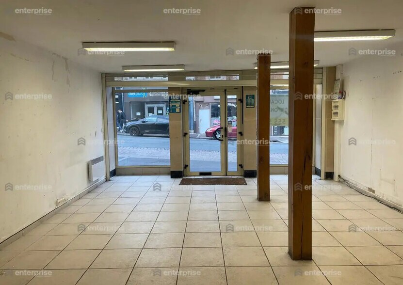 Local commercial dans Saint-Quentin à louer - Photo intérieure – Image 3 sur 4