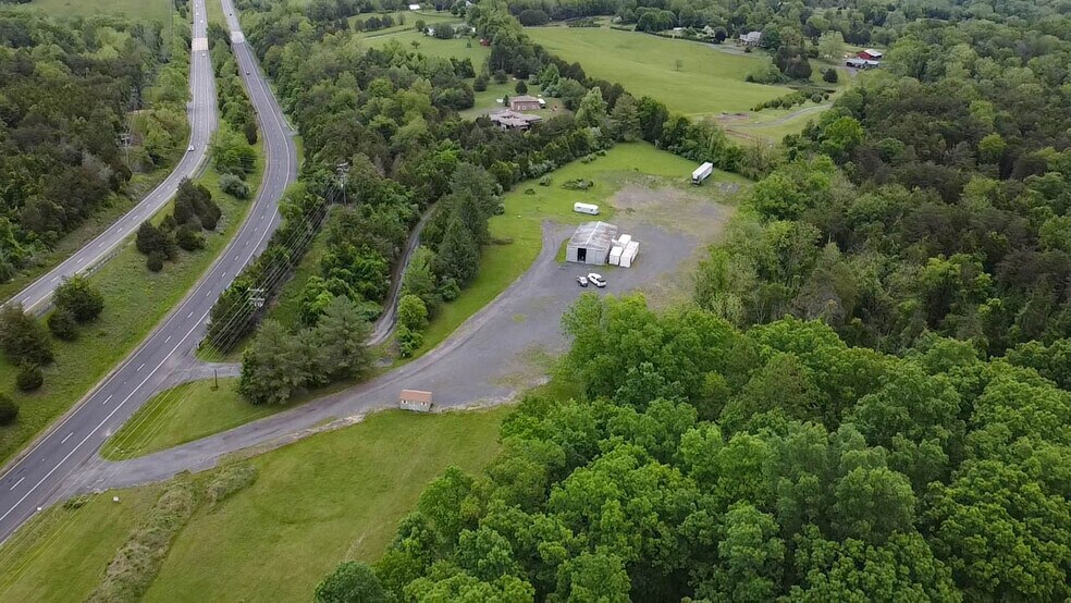 1431 Welding Ln, Warrenton, VA à vendre - Photo principale – Image 1 sur 7