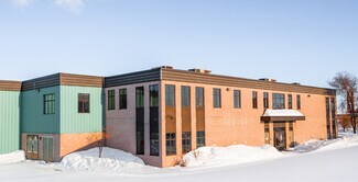 Plus de détails pour 5065-5067 Rue Ontario E, Montréal, QC - Industriel/Logistique à louer
