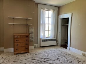 2 Ferncliff Pl, Springfield, OH à louer Photo intérieure– Image 1 sur 5