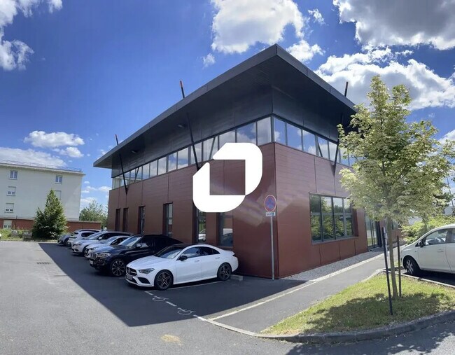 Plus de détails pour 13 Rue Marie Marvingt, Reims - Bureau à vendre