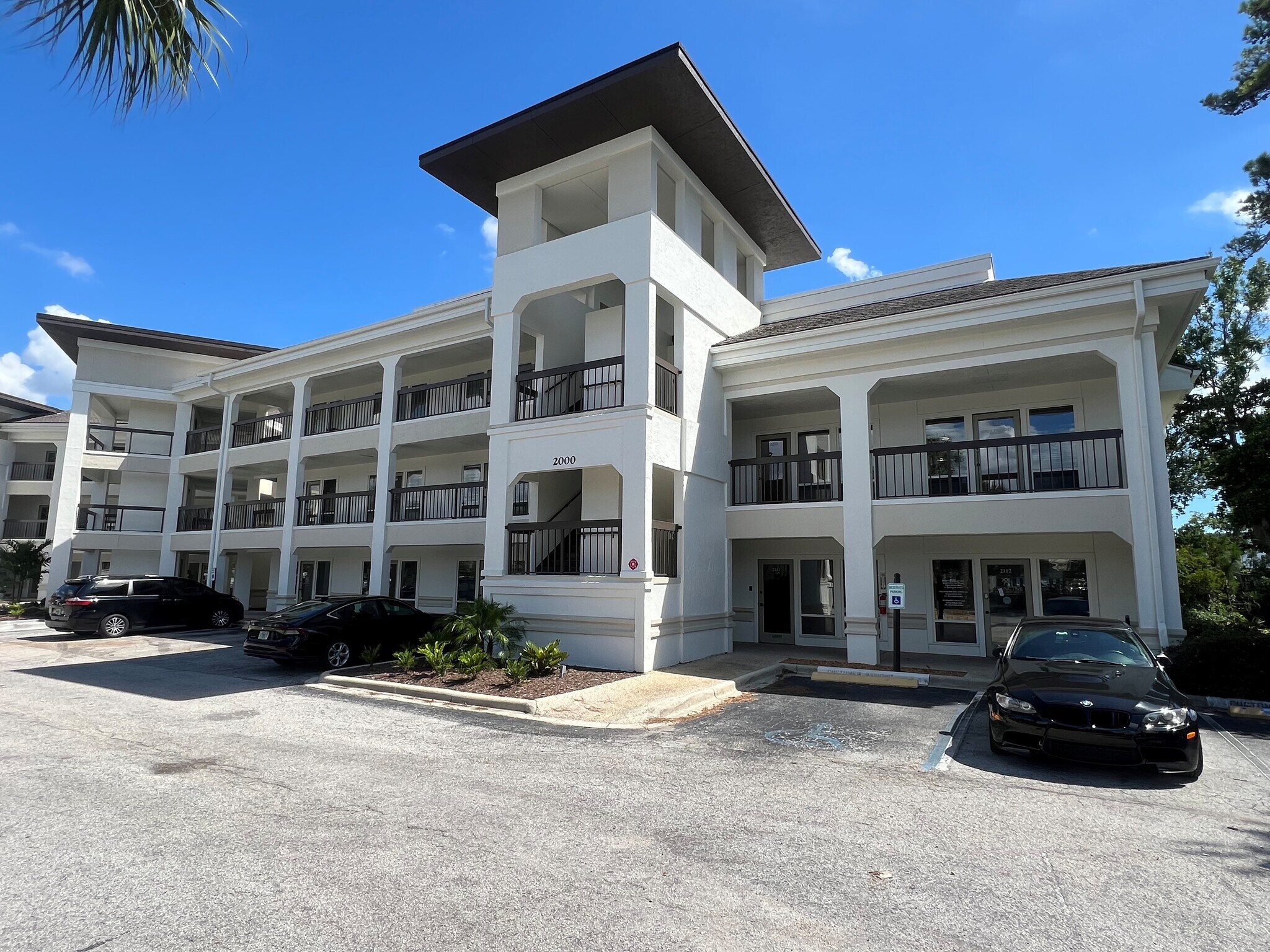 2000 - 2310 Sawgrass Village Dr, Ponte Vedra Beach, FL à louer Photo de l’immeuble– Image 1 sur 8