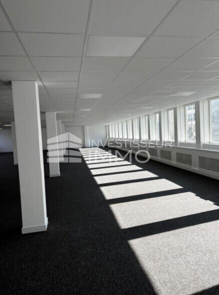 Bureau dans Levallois-Perret à louer - Photo intérieure – Image 2 sur 4