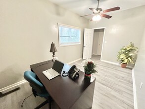 101 W Campbellton St, Fairburn, GA à louer Photo intérieure– Image 1 sur 3