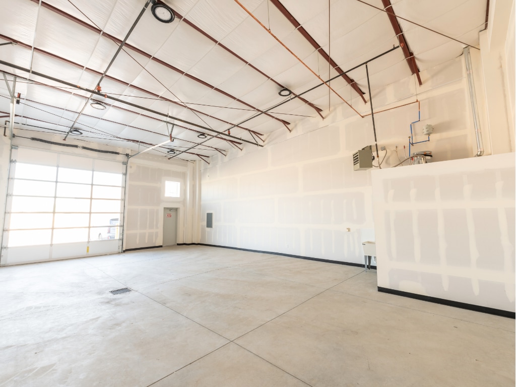 3747 W Parkway Blvd, West Valley City, UT à louer Photo intérieure– Image 1 sur 4