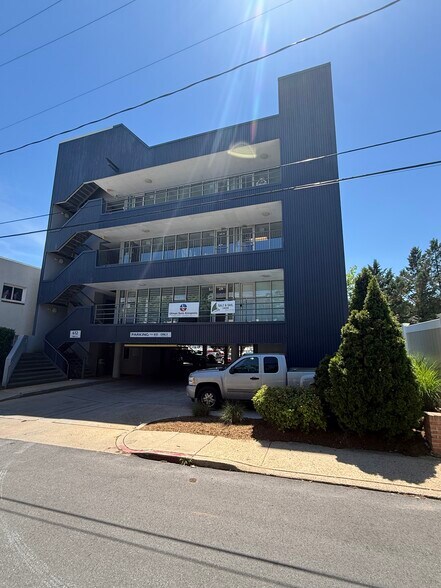 612 Third St, Annapolis, MD à louer - Photo de l’immeuble – Image 3 sur 5