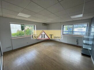 Plus de détails pour Bureau à louer