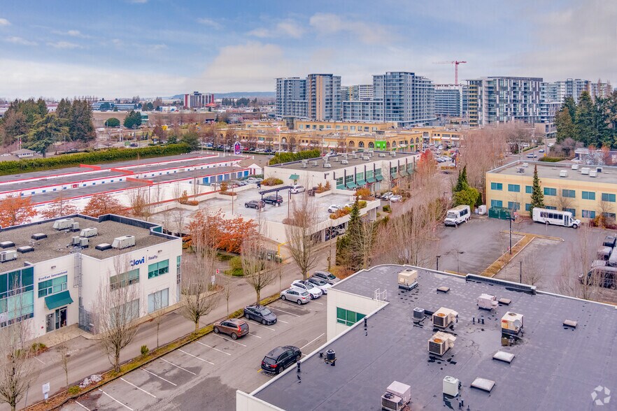 8580 Cambie Rd, Richmond, BC à louer - Photo de l’immeuble – Image 3 sur 4