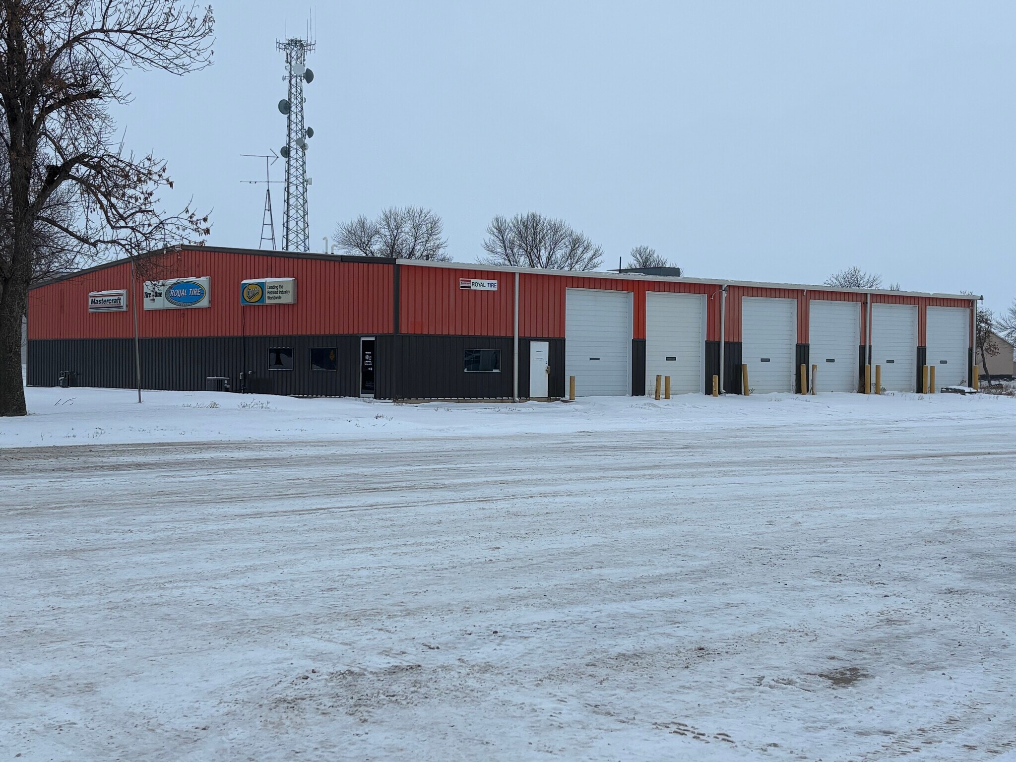 1740 E College Dr, Marshall, MN à louer Photo intérieure– Image 1 sur 12