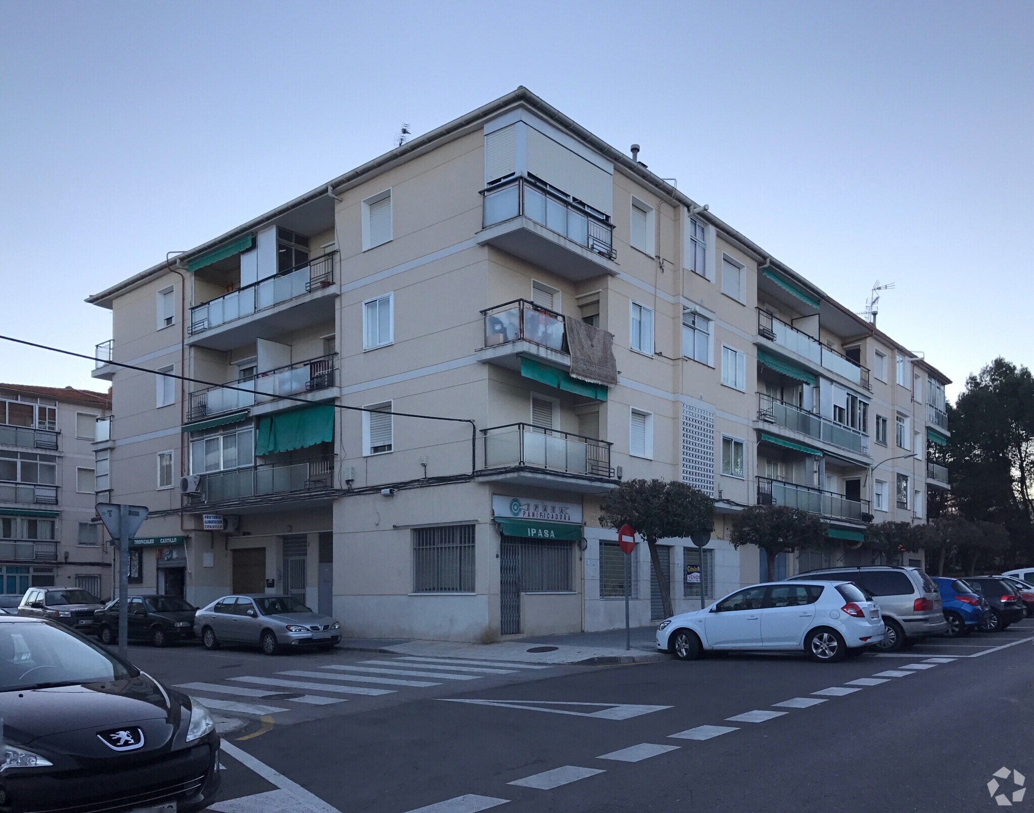 Immeuble residentiel dans Guadalajara, Guadalajara à vendre Photo principale– Image 1 sur 3