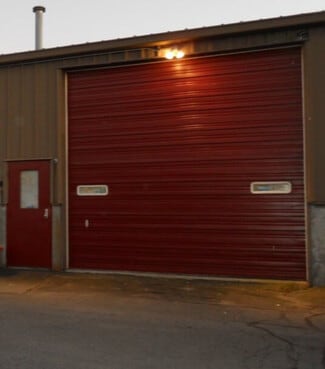 Plus de détails pour 64 Halsey St, Newport, RI - Industriel/Logistique à vendre