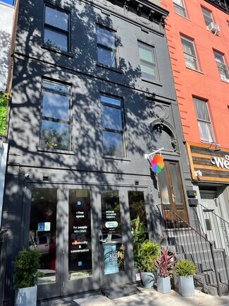 Plus de détails pour 320 Tompkins Ave, Brooklyn, NY - Local commercial à louer