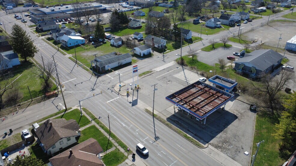 701 W Memorial Dr, Muncie, IN à louer - Photo de l’immeuble – Image 2 sur 9
