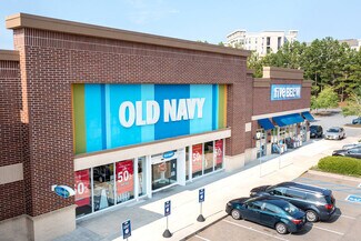 Plus de détails pour 120-180 Woodstock Square Ave, Woodstock, GA - Local commercial à louer