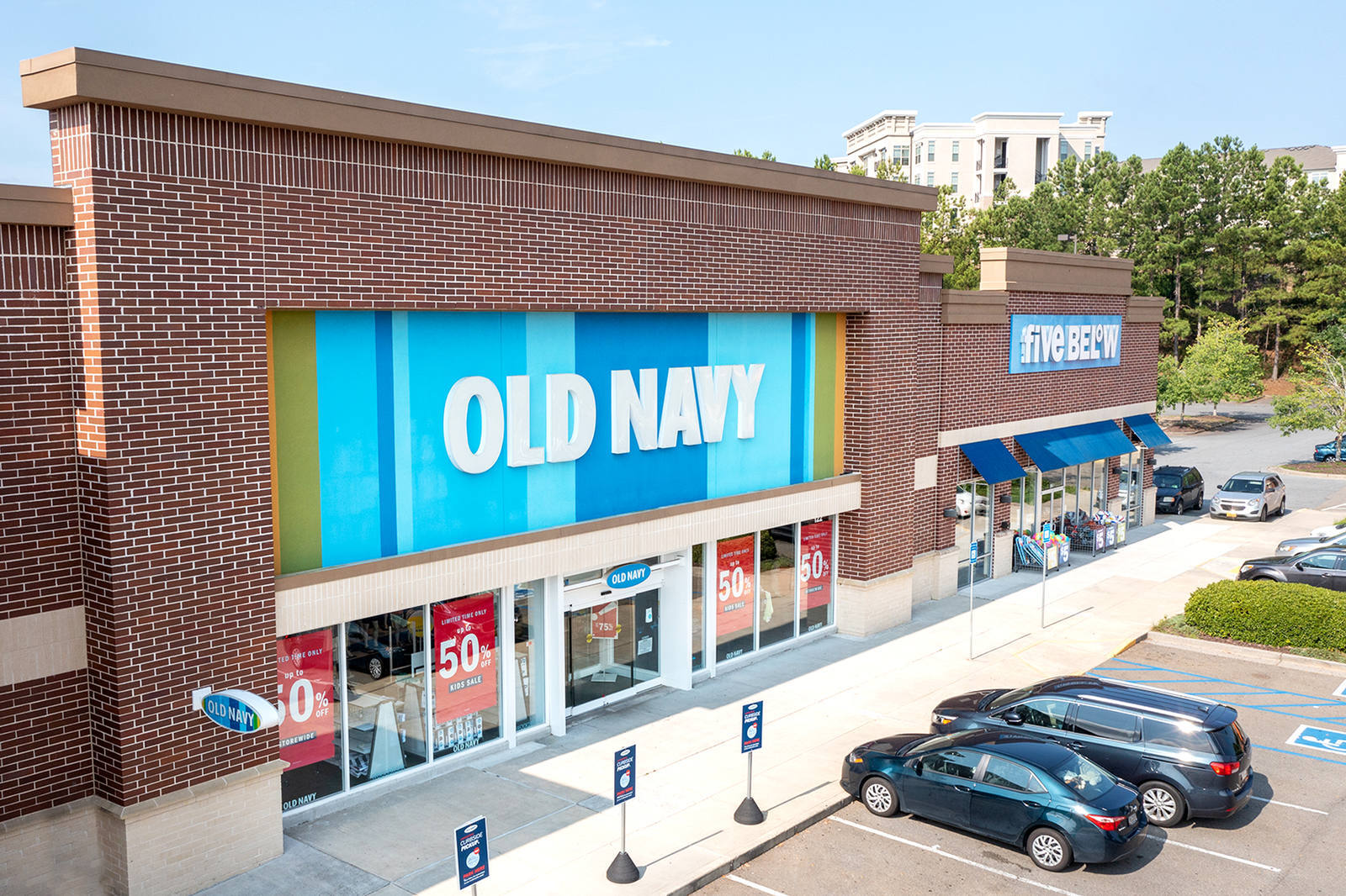 120-180 Woodstock Square Ave, Woodstock, GA à louer Photo de l’immeuble– Image 1 sur 5