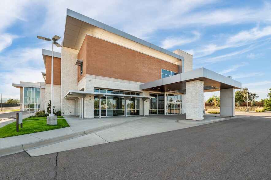8515 W Coal Mine Ave, Littleton, CO à louer - Photo de l’immeuble – Image 1 sur 14
