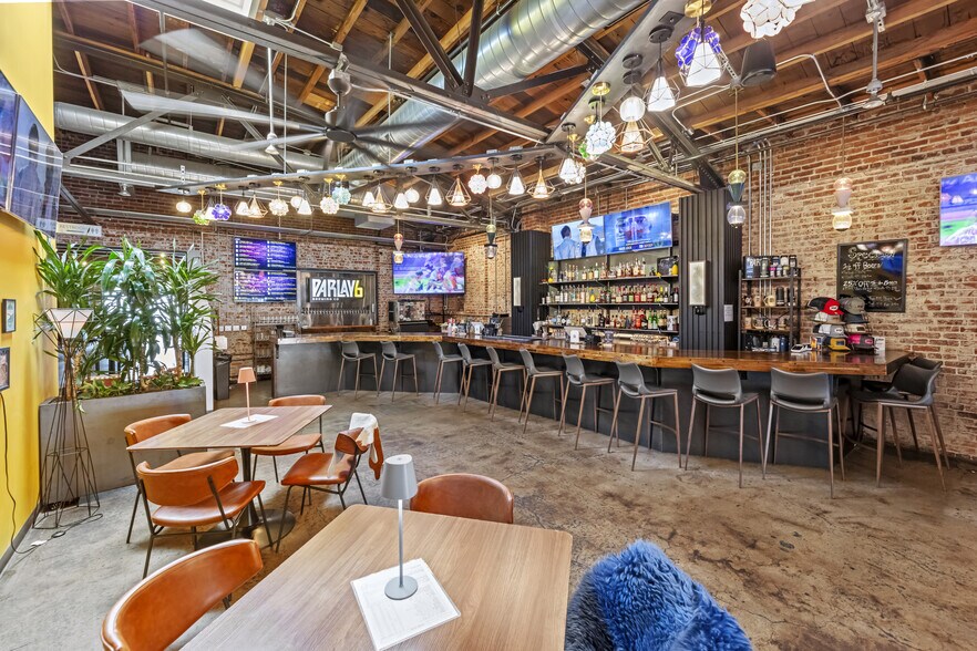 1039-1045 S Virginia St, Reno, NV à vendre - Photo de l’immeuble – Image 3 sur 19