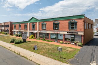 Plus de détails pour 2348 Whitney Ave, Hamden, CT - Local commercial à vendre