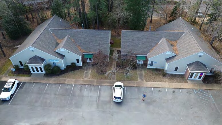 247 McLaws Cir, Williamsburg, VA à louer - Photo de l’immeuble – Image 2 sur 10