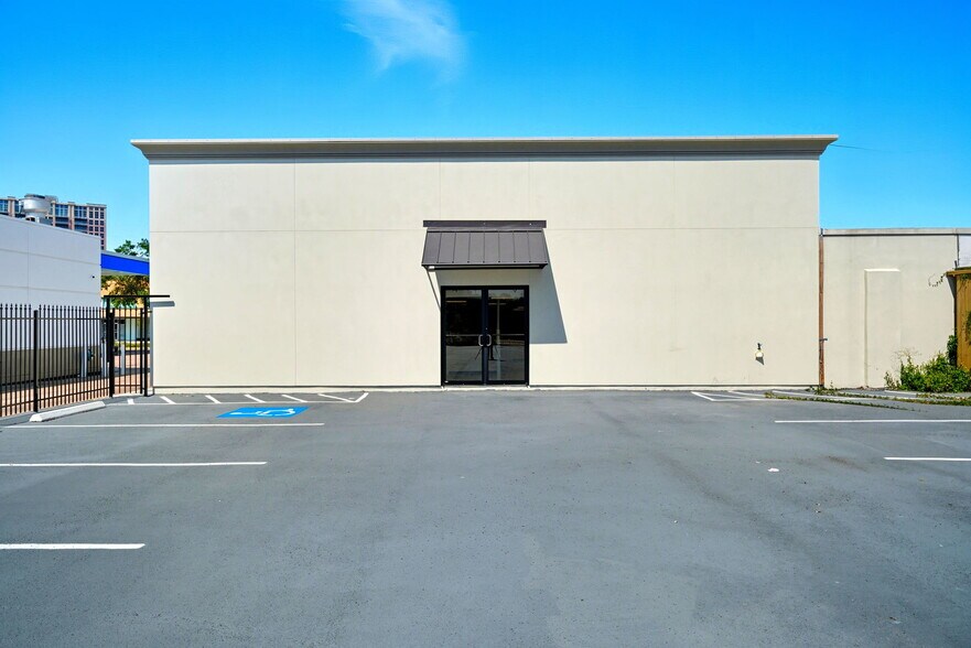 4909 Main St, Houston, TX à louer - Photo de l’immeuble – Image 3 sur 16