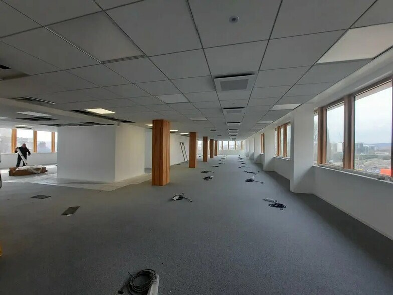 Bureau dans Rouen à louer - Photo de l’immeuble – Image 3 sur 9