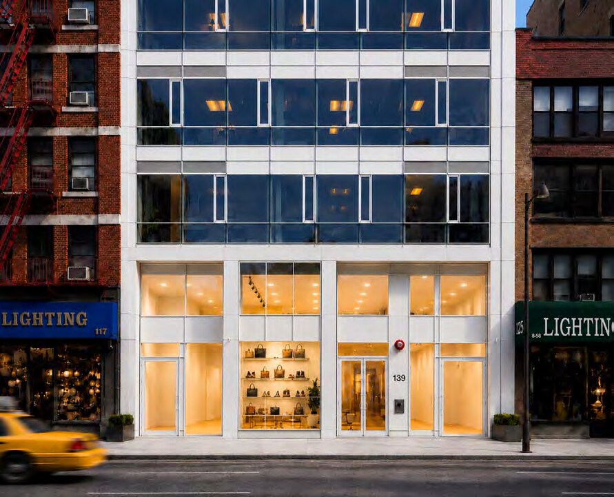 139 Bowery, New York, NY à louer Photo de l’immeuble– Image 1 sur 2
