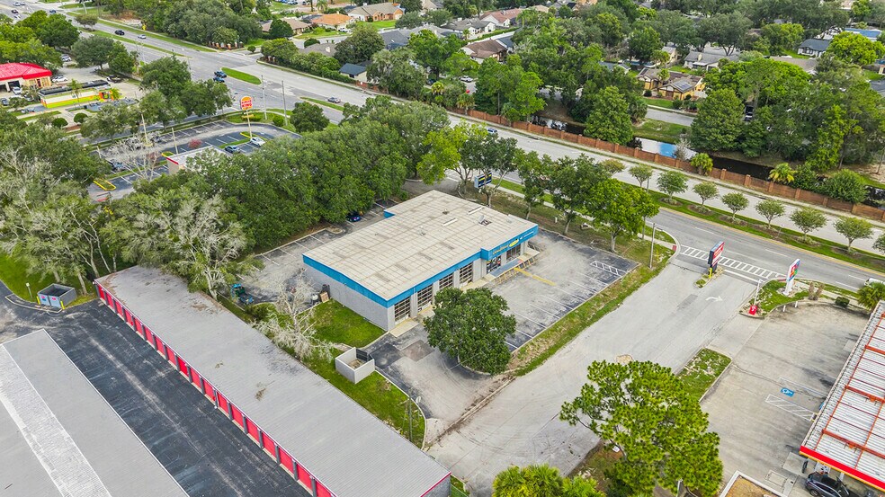 5535 Red Bug Lake Rd, Winter Springs, FL à vendre - Photo de l’immeuble – Image 2 sur 4