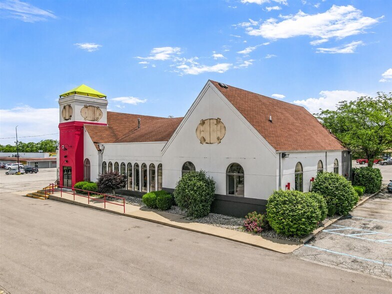 4711 E National Rd, Richmond, IN à louer - Photo de l’immeuble – Image 2 sur 18