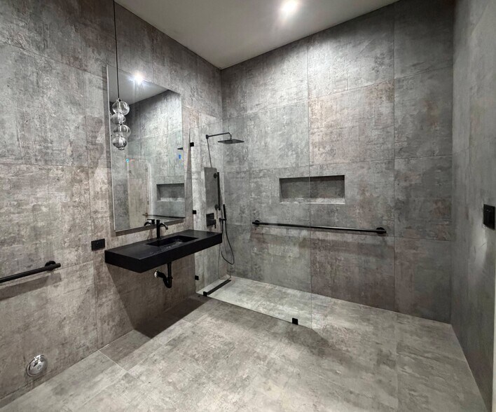 3014 Floyd St, Burbank, CA à louer - Photo de l’immeuble – Image 3 sur 12