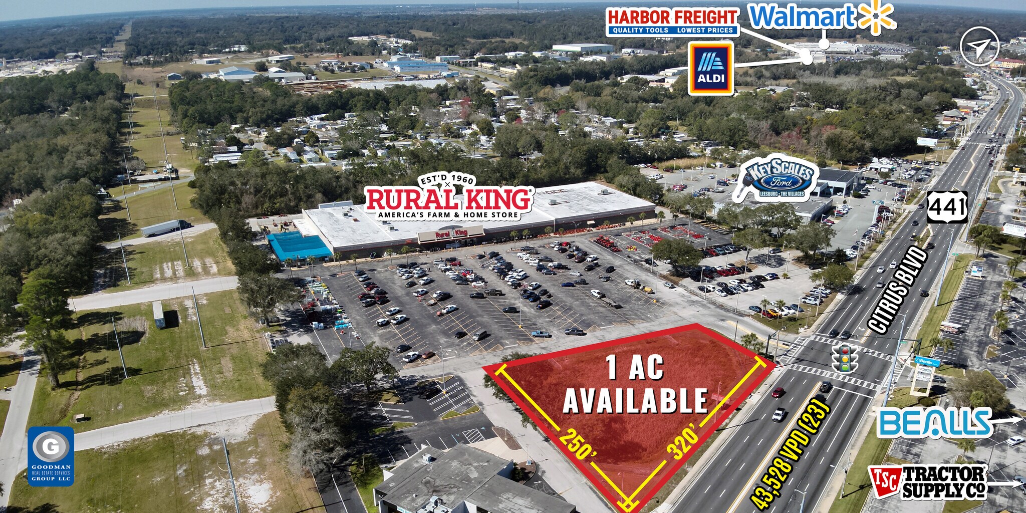 1719 N Citrus Blvd, Leesburg, FL à louer Photo principale– Image 1 sur 3