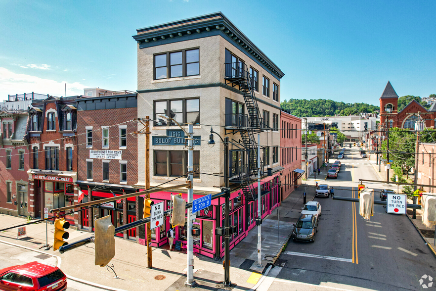 2000 E Carson St, Pittsburgh, PA à louer - Photo de l’immeuble – Image 1 sur 11