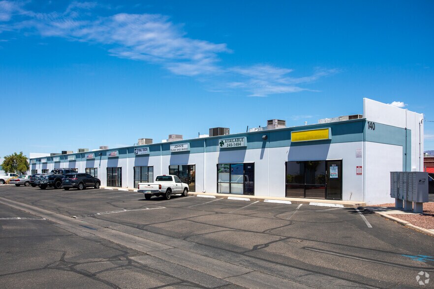 140 S Camino Seco, Tucson, AZ à louer - Photo principale – Image 1 sur 6