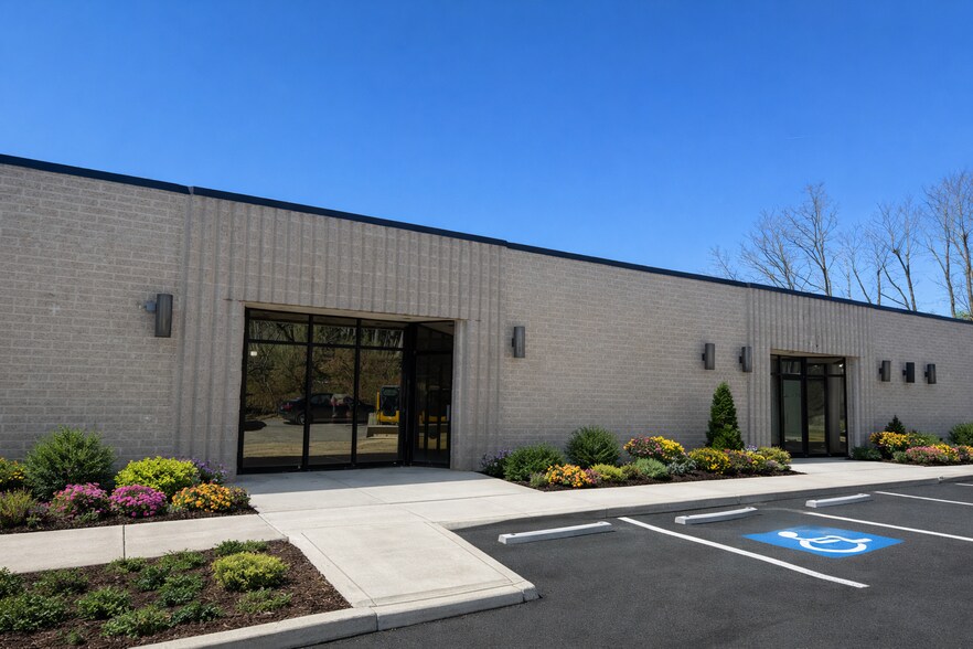 99 JD Anderson Dr, Morgantown, WV à louer - Photo de l’immeuble – Image 3 sur 4