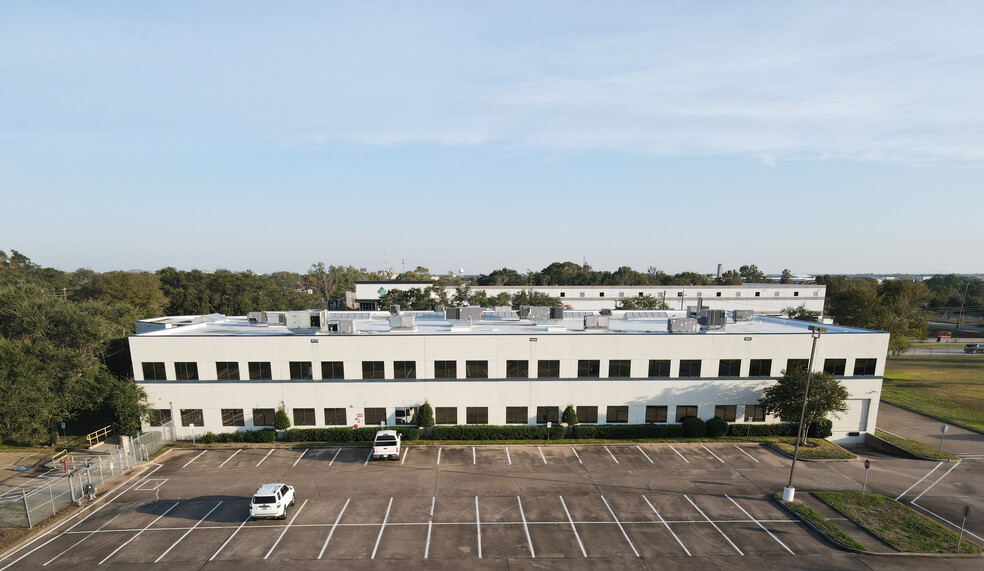 811 FM-1959, Houston, TX à louer - Photo de l’immeuble – Image 1 sur 17