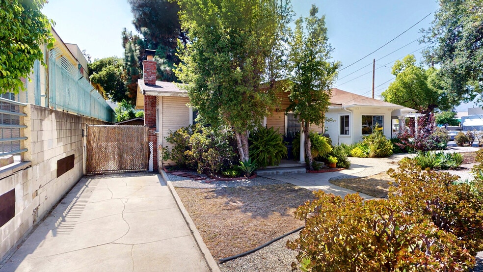 N Verdugo & E California Proposed MF portefeuille de 3 biens à vendre sur LoopNet.fr - Photo de l’immeuble – Image 2 sur 10