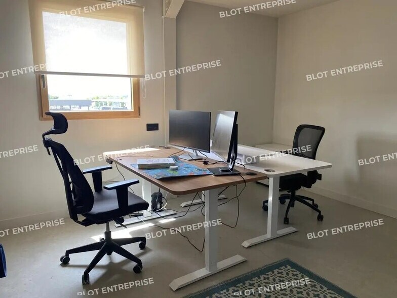 Bureau dans Plouër-sur-Rance à louer - Photo intérieure – Image 1 sur 10