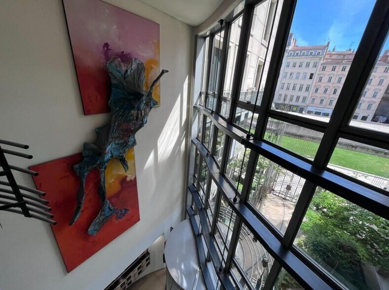 20 Place Louis Pradel, Lyon à louer - Photo de l’immeuble – Image 3 sur 16