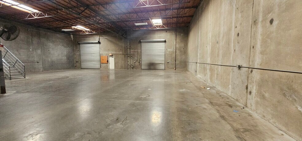 5369 Brooks St, Montclair, CA à louer - Photo intérieure – Image 3 sur 4