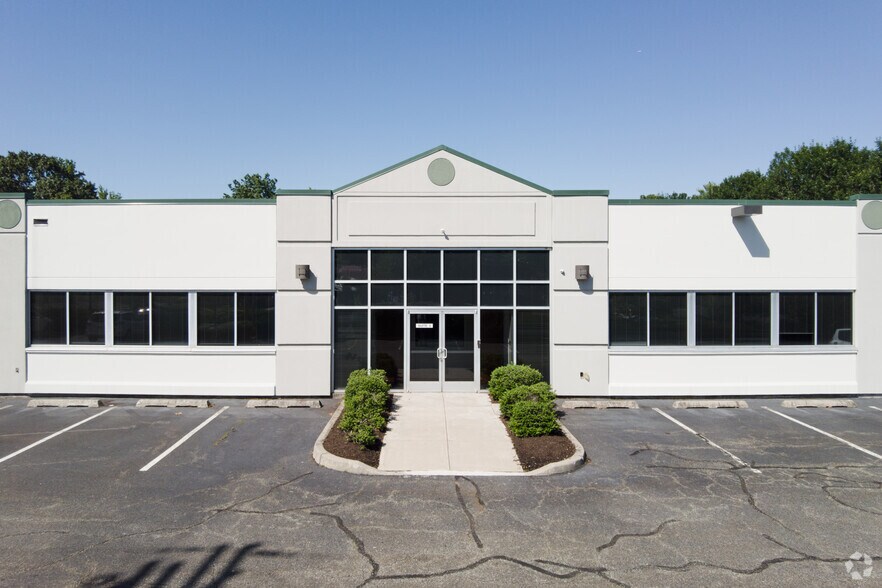 30 Park Rd, Tinton Falls, NJ à louer - Photo de l’immeuble – Image 2 sur 6