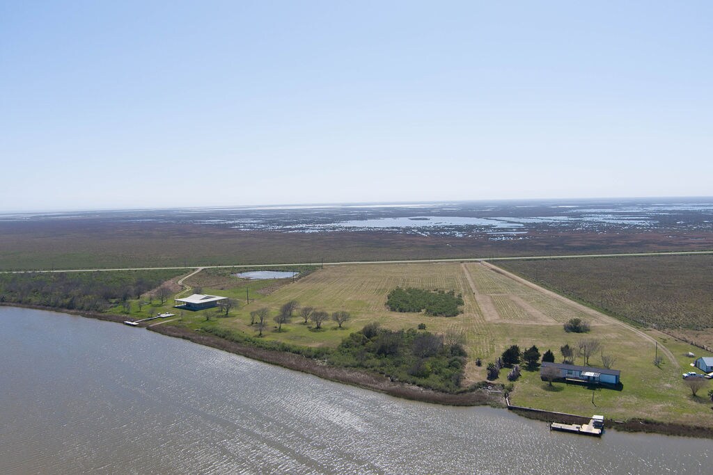 0000 CR 2918, Brazoria, TX à vendre Photo de l’immeuble– Image 1 sur 16