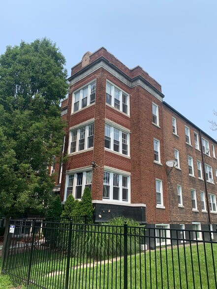 7536 Dunedin St, Detroit, MI à vendre - Photo de l’immeuble – Image 3 sur 3