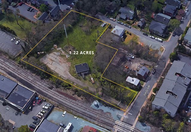 202 7th St SW, Charlottesville, VA à vendre - Aérien – Image 1 sur 2