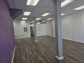 125-127 S Glenoaks Blvd, Burbank, CA à louer Photo de l’immeuble– Image 1 sur 7