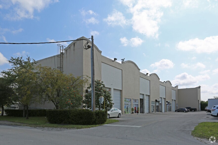 10775 NW 21st St, Miami, FL à louer - Photo principale – Image 1 sur 2