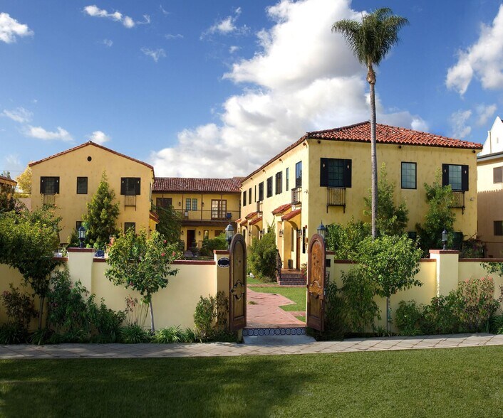 2623 Ellendale Pl, Los Angeles, CA à vendre - Photo de l’immeuble – Image 2 sur 17