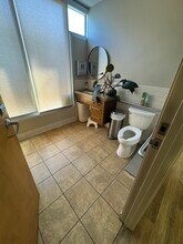 6224-6242 W Manchester Ave, Los Angeles, CA à louer Photo intérieure– Image 2 sur 11