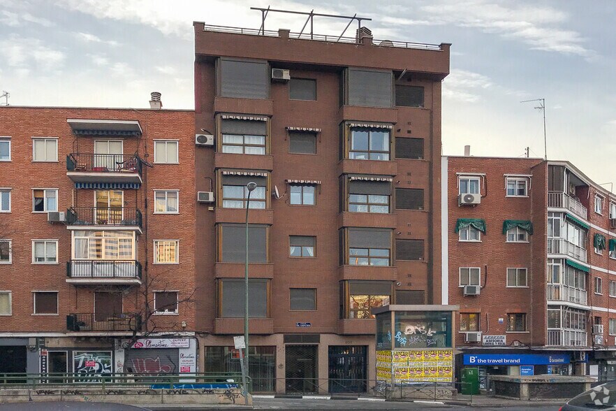 Bureaux/Local commercial dans Madrid, Madrid à louer - Photo de l’immeuble – Image 2 sur 2